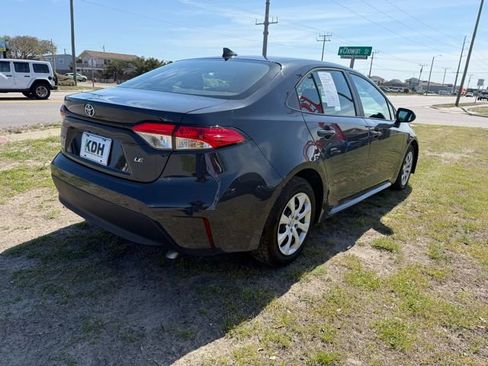 Used 2025 Toyota Corolla LE FWD image 7