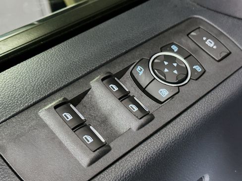 Used 2022 Ford F450 Platinum w/ FX4 Off-Road Package AWD/4WD image 13