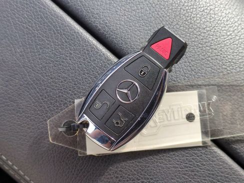 Used 2017 Mercedes-Benz C 300 4MATIC Cabriolet image 27