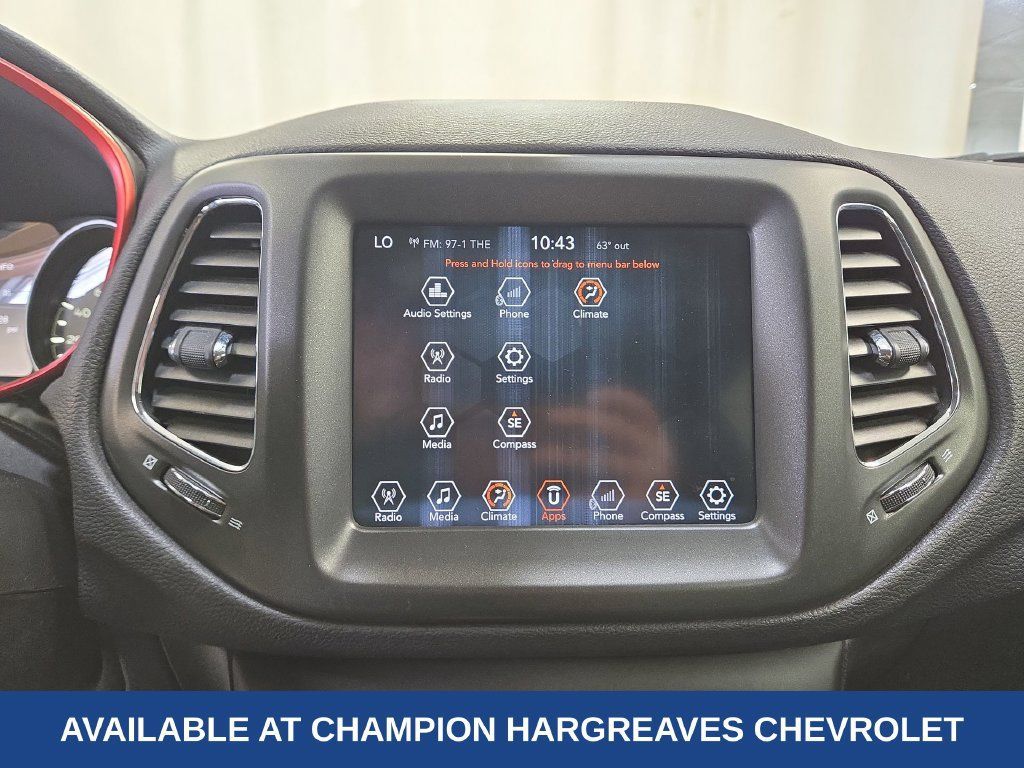 Used 2018 Jeep Compass Trailhawk AWD/4WD image 19