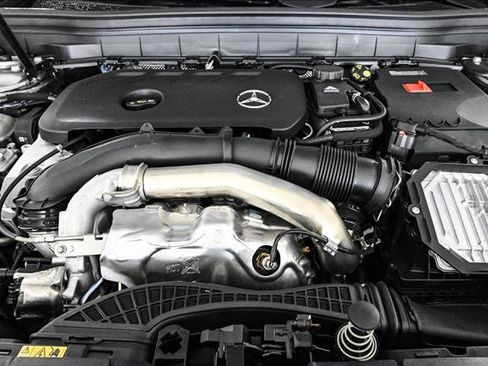 New 2026 Mercedes-Benz GLB 250 4MATIC image 25