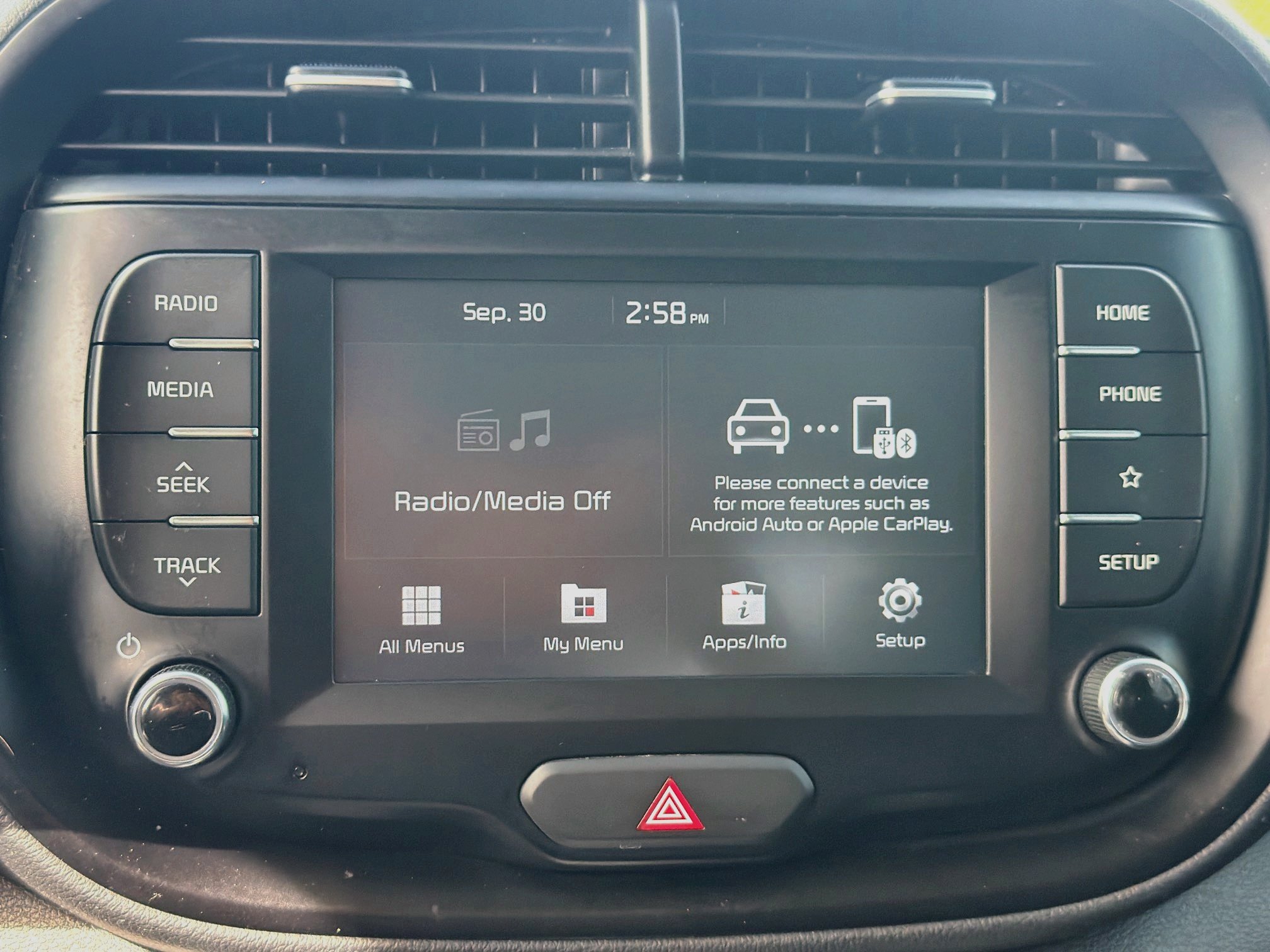 Used 2021 Kia Soul LX FWD image 21