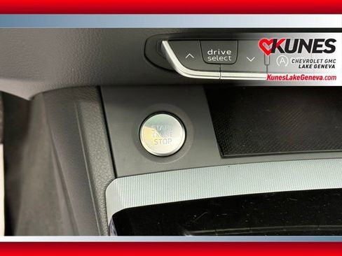 Used 2025 Audi Q5 2.0T Premium AWD/4WD image 33