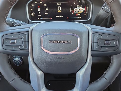 New 2026 GMC Sierra 2500 Denali w/ Denali Reserve Package image 12