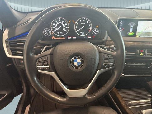 Used 2018 BMW X5 xDrive40e image 10