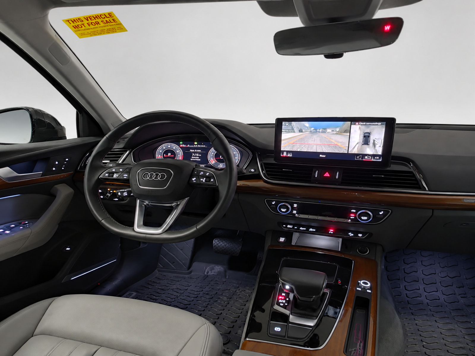 Used 2023 Audi Q5 2.0T Premium Plus w/ Premium Plus Package AWD/4WD image 25