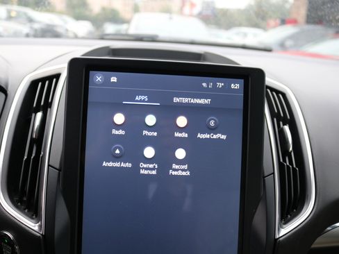 Used 2022 Ford Edge Titanium image 37