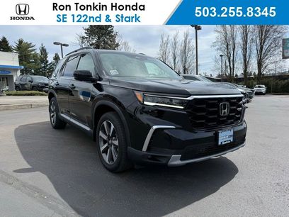 Used 2025 Honda Pilot Elite