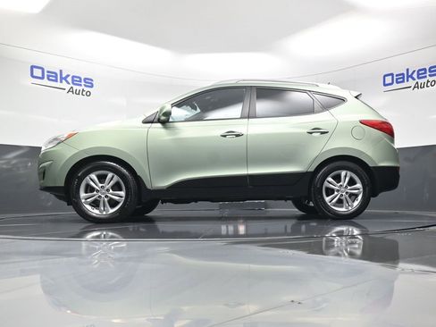 Used 2011 Hyundai Tucson GLS image 38