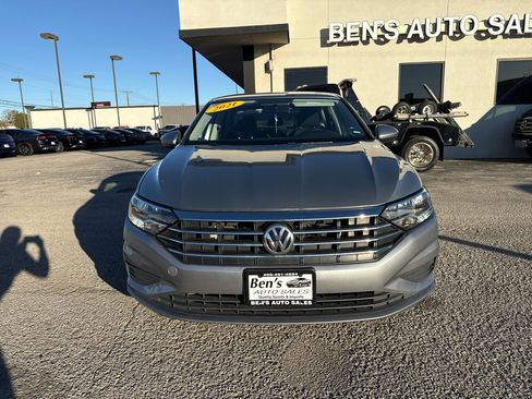Used 2021 Volkswagen Jetta S image 3