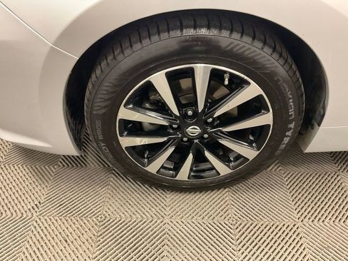 Used 2018 Nissan Altima 2.5 SV image 8
