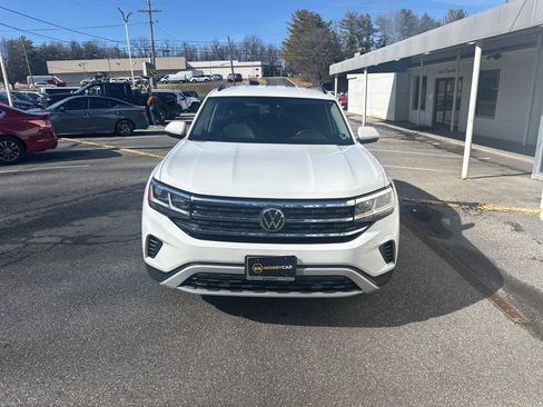 Used 2021 Volkswagen Atlas SE image 2
