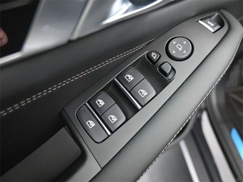 New 2026 BMW X5 sDrive40i w/ Premium Package image 13