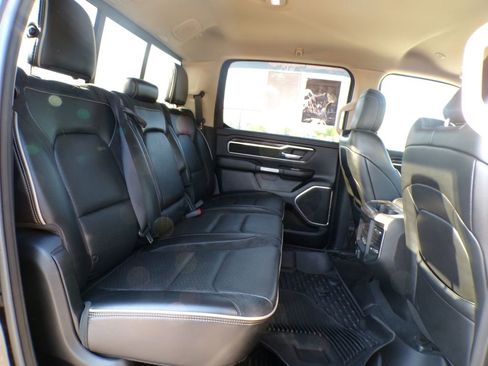 Used 2019 RAM 1500 Laramie AWD/4WD image 20