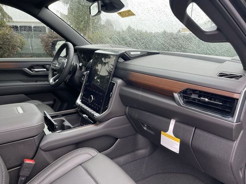 New 2026 GMC Yukon XL Denali w/ Sun & Power Step Package image 30