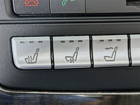 Used 2019 Mercedes-Benz SL 450 w/ Premium Package image 20