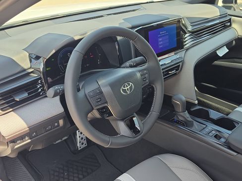 New 2026 Toyota Camry SE FWD image 12