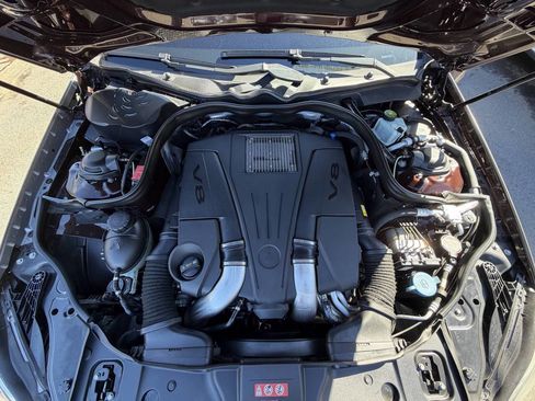Used 2012 Mercedes-Benz CLS 550 4MATIC image 26