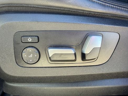 Used 2022 BMW X5 sDrive40i w/ Premium Package image 27