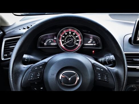 Used 2015 MAZDA MAZDA3 i Sport FWD image 8