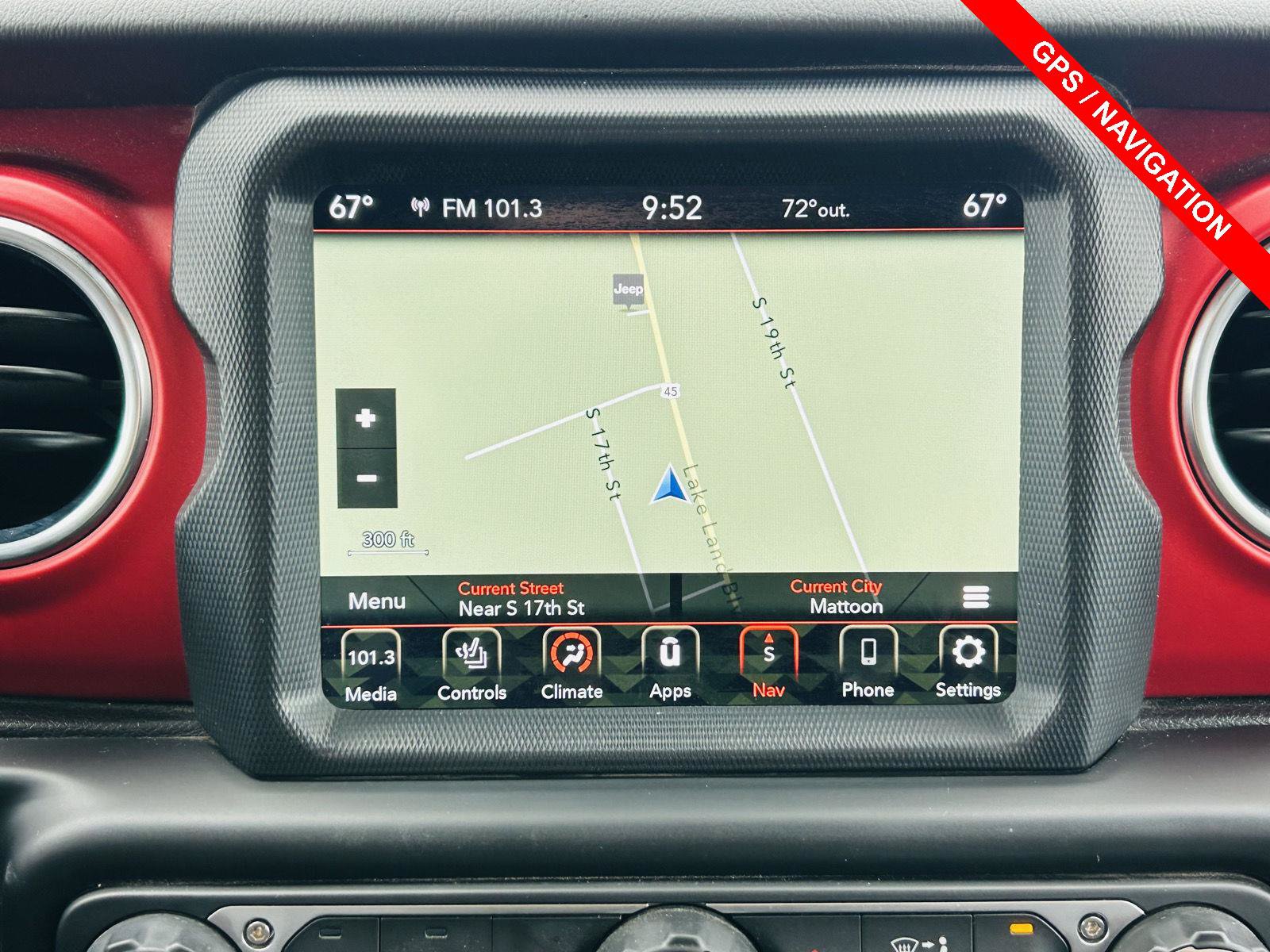 Used 2020 Jeep Gladiator Rubicon AWD/4WD image 4
