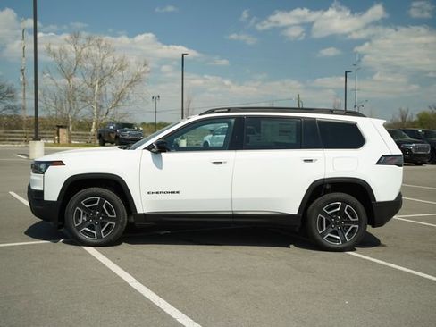 New 2026 Jeep Cherokee Limited image 4