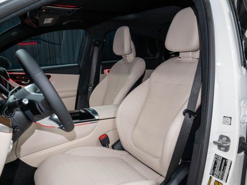 New 2026 Mercedes-Benz GLC 300 4MATIC image 12