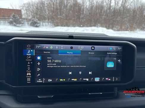 Used 2024 Jeep Wrangler High Altitude image 20