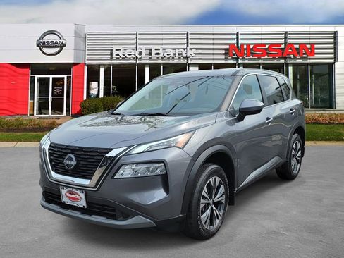 Used 2023 Nissan Rogue SV AWD/4WD image 4