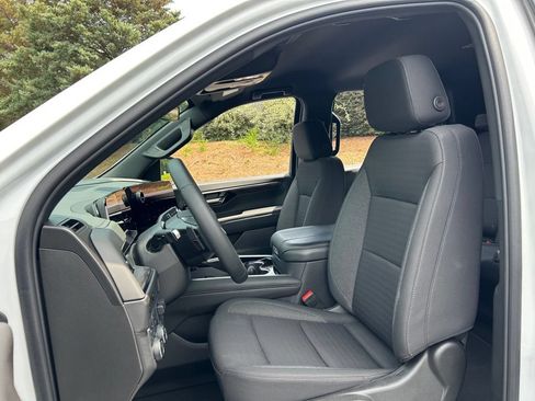 Used 2025 Chevrolet Tahoe LS w/ Max Trailering Package AWD/4WD image 38