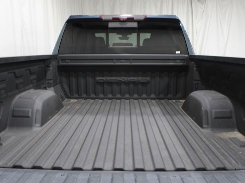 Used 2021 GMC Sierra 1500 Denali w/ Denali Ultimate Package AWD/4WD image 34