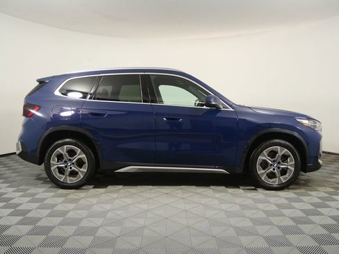 Used 2026 BMW X1 xDrive28i AWD/4WD image 2