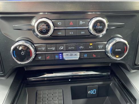 New 2026 Ford F250 Lariat w/ FX4 Off-Road Package image 24