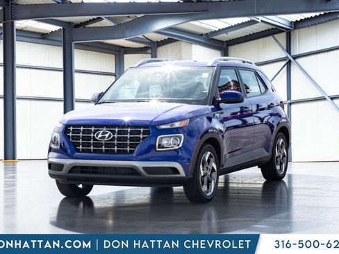 Used 2025 Hyundai Venue SEL FWD image 22