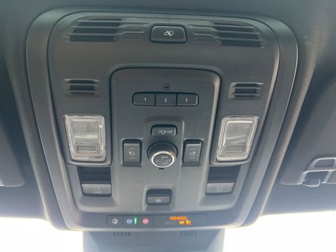 Used 2023 Cadillac Escalade ESV Sport image 38