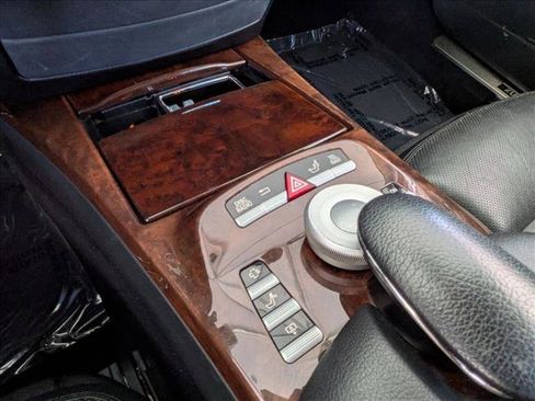 Used 2010 Mercedes-Benz S 550 image 11