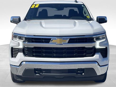 Used 2022 Chevrolet Silverado 1500 LT w/ Protection Package image 9