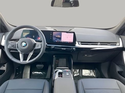 Certified 2024 BMW X1 xDrive28i w/ Technology Package image 12