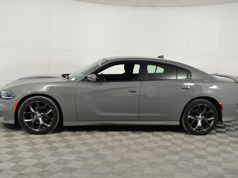 Used 2019 Dodge Charger GT image 2