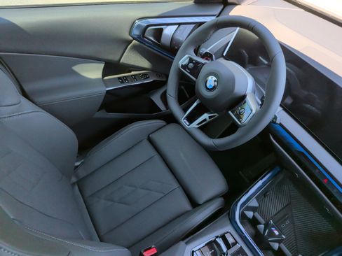 New 2026 BMW X3 xDrive30i w/ M Sport Package AWD/4WD image 35