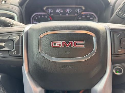 Used 2019 GMC Sierra 1500 SLT image 8