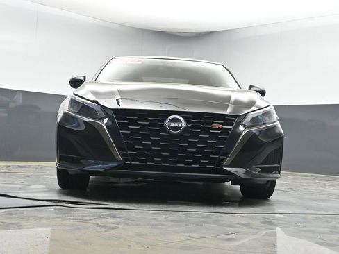 Used 2023 Nissan Altima 2.5 SR image 35