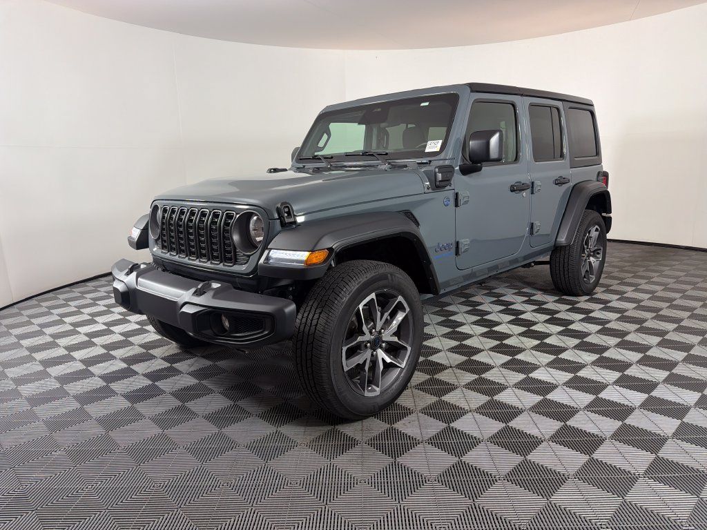Used 2025 Jeep Wrangler Unlimited Sport S 4xe AWD/4WD image 7