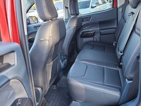 Used 2024 Ford Maverick Lariat w/ Black Appearance Package image 9