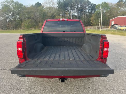 Used 2018 Chevrolet Silverado 1500 LT w/ All Star Edition image 12