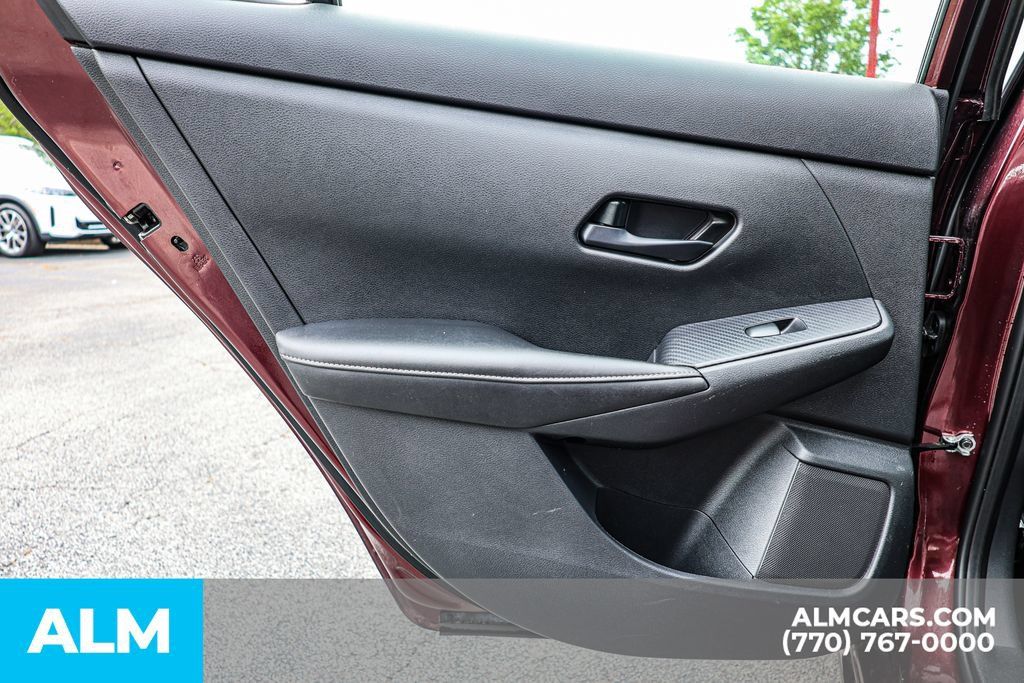Used 2024 Nissan Sentra SV FWD image 46