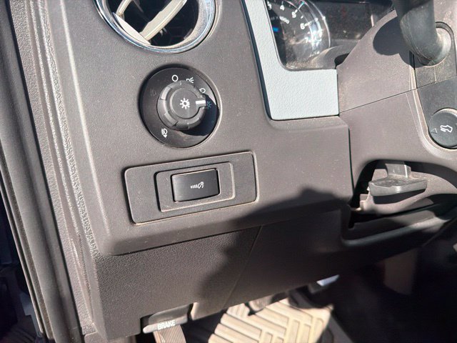 Used 2014 Ford F150 XLT w/ Equipment Group 302A Luxury AWD/4WD image 43