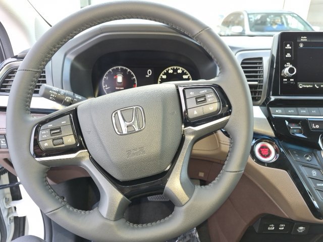 New 2027 Honda Odyssey Touring image 15