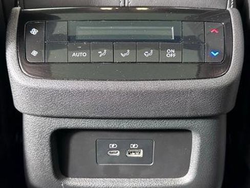 Certified 2025 INFINITI QX60 Pure image 23