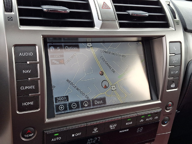 Used 2021 Lexus GX 460 Luxury w/ Accessory Package AWD/4WD image 18